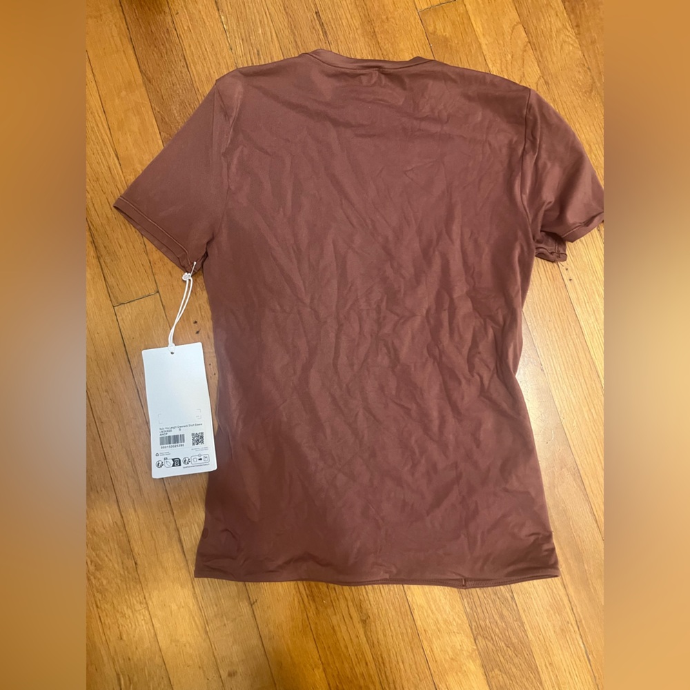 Women's ancient copper lululemon nulu crewneck  T-Shirt size S